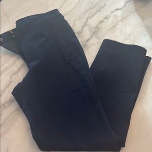 Lululemon Women’s Navy Pants Size 6
